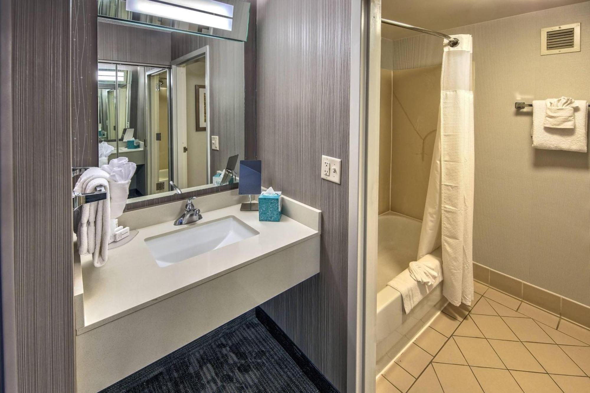 Hotel Courtyard By Marriott Springfield Exteriér fotografie