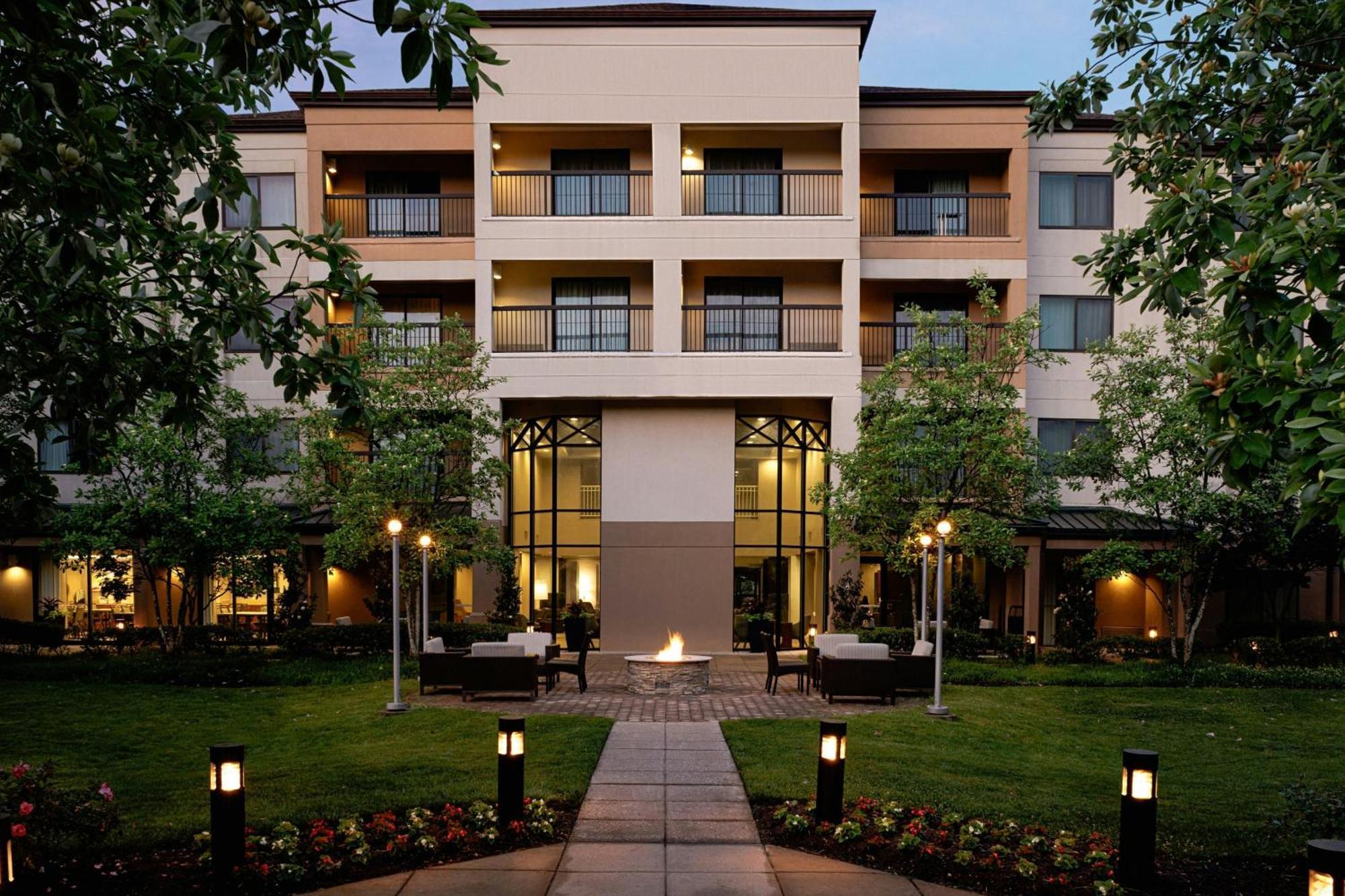 Hotel Courtyard By Marriott Springfield Exteriér fotografie